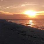 Sanibel Island resorts on the beachfornt Vs Sanibel Island All Inclusive resorts? Check out which ones we recommend and why! Sanibel Island resorts on the beach fornt