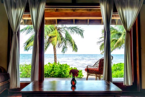 Almond Beach Resort: Tranquility, Belize