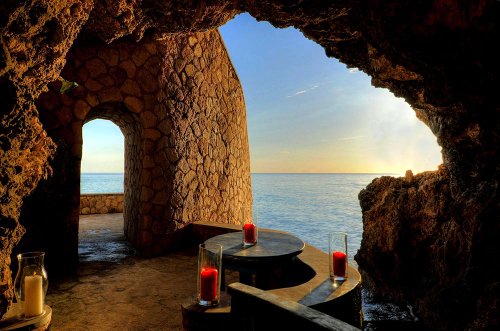 The Caves Negril Couples Resort