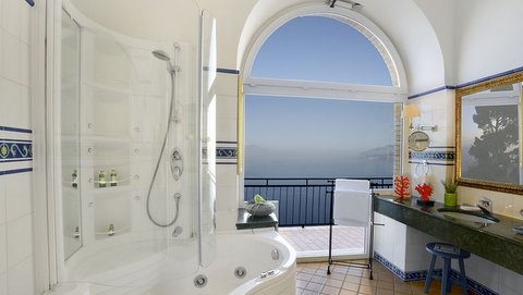 Caesar Augustus, Relais & Chateaux Hotel