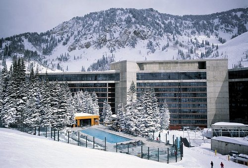 The Cliff Lodge and Spa