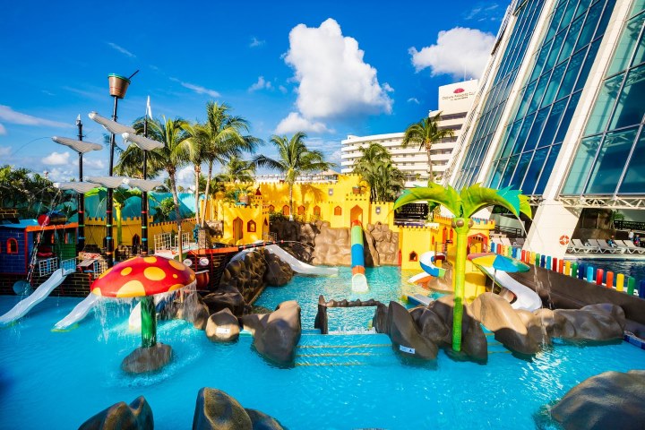 The 10 best Cancun resorts with waterparks with both adult only and family friendly options