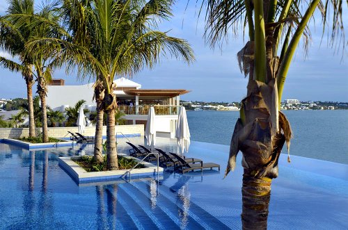 The Fairmont Hamilton Princess