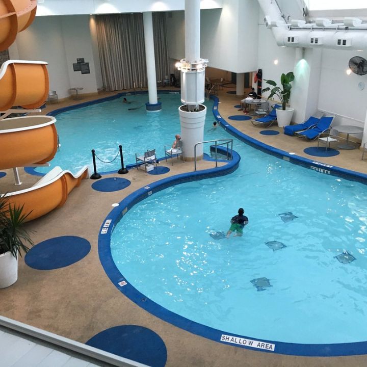 Hilton Niagara Falls All Inclusive Pool Hilton Niagara Falls All Inclusive Pool