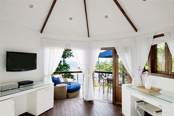 Geejam Jamaica Luxury Resort