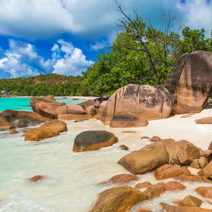  Top Ko Toa Beach Resorts