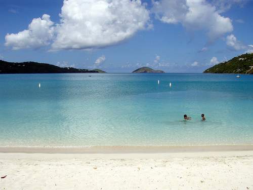Magens Bay, St. Thomas by Daniel Lobbo
