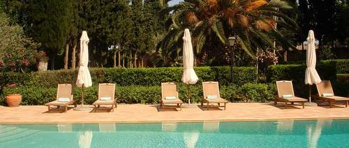 Argentikon Luxury Suites, Khios