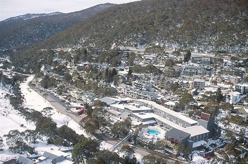 The best ski resorts in Australia, ski information, options reviewed and top deals and packages.
