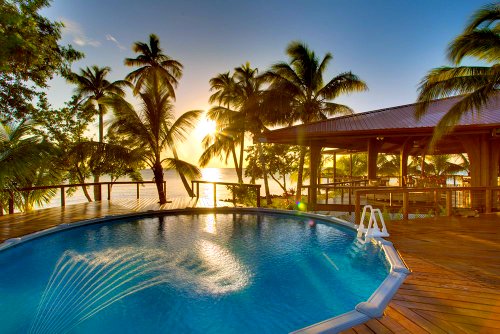 Hatchet Caye Resort: Private Island, Belize