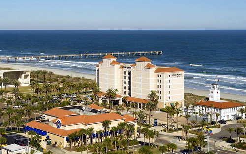 Four Points by Sheraton Jacksonville Beachfront Resort